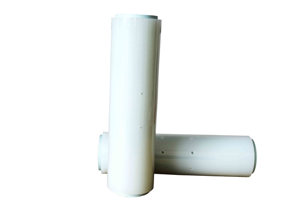 O filme de estiramento perfurado amigável do PVC do PE de Eco envolve resistente ao calor adere-se envoltório para a embalagem
