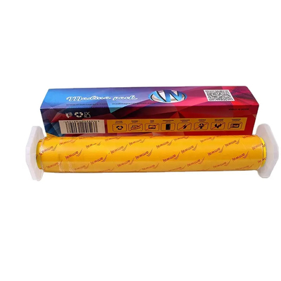 A cozinha macia feita sob encomenda do PVC do PE adere-se plástico que do produto comestível do envoltório o mantimento fresco se adere filme com cortador