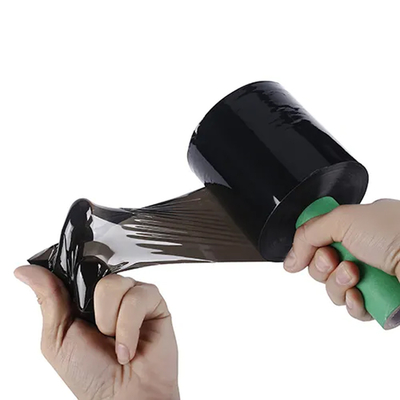 Filme de embalagem preto do envoltório do estiramento de Mini Handheld LLDPE com o distribuidor de gerencio dos punhos para o envoltório das caixas