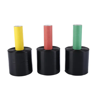 Filme de embalagem preto do envoltório do estiramento de Mini Handheld LLDPE com o distribuidor de gerencio dos punhos para o envoltório das caixas